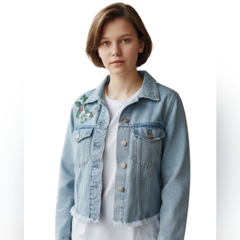 H&M x Coachella Embroidered Cropped Denim Trucker Patch Pocket Jacket Size 6